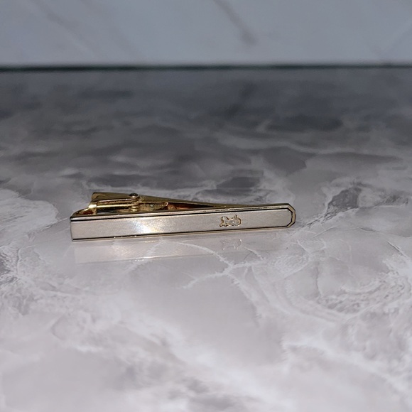 Celine vtg horse tie clip - Picture 1 of 5